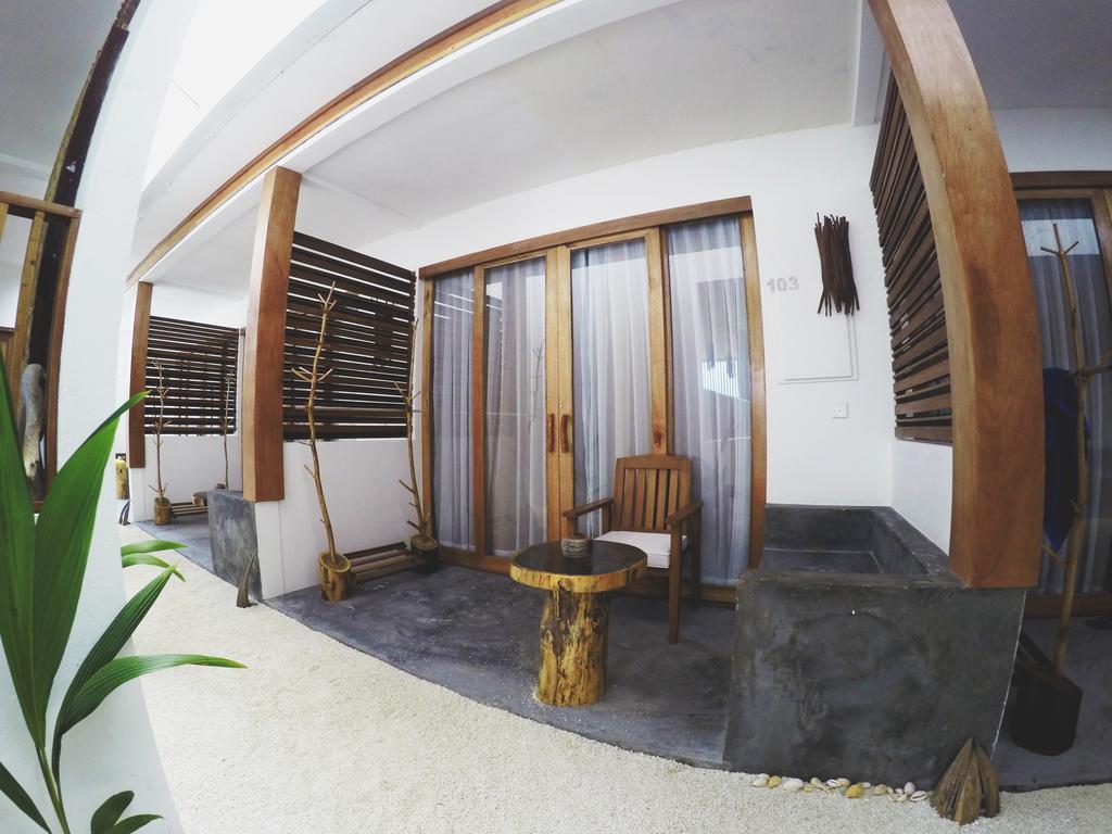 Dhiffushi White Sand Beach Exterior foto